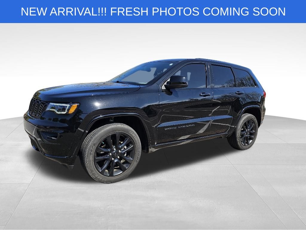 2018 Jeep Grand Cherokee Altitude 2