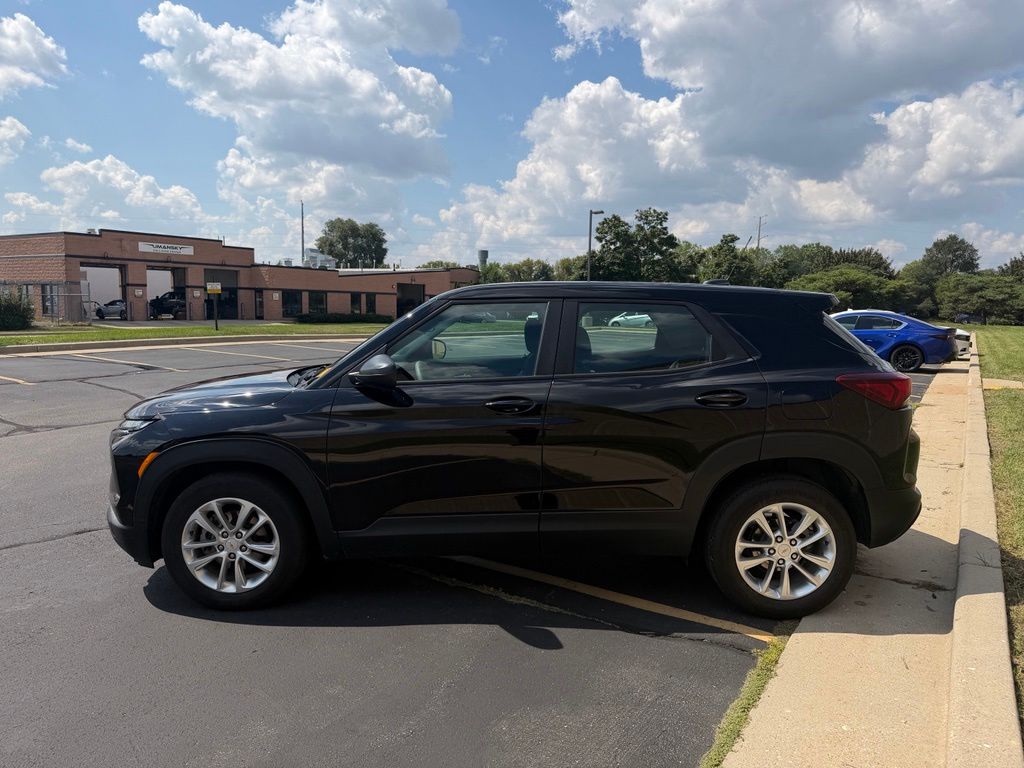 Used 2025 Chevrolet TrailBlazer SUV