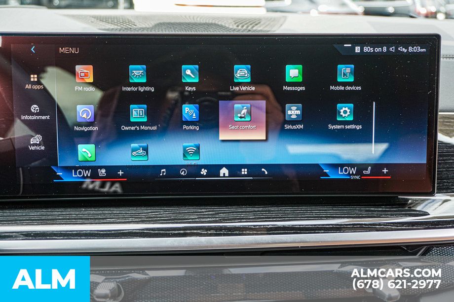 Used 2025 Black BMW sDrive40i image 37
