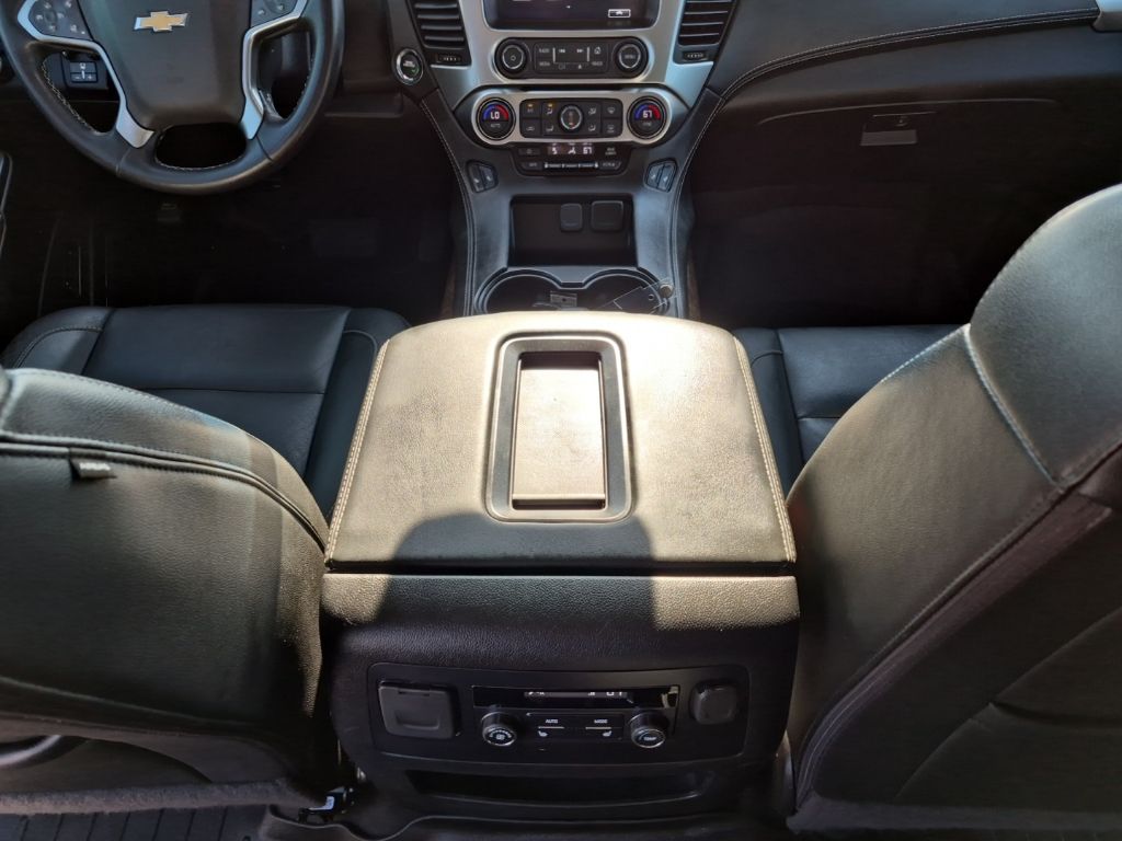 Used Car 2019 Chevrolet Suburban  Lt For Sale Under $20,000 In Austin, Texas