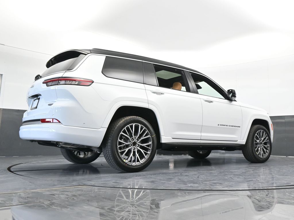 New 2026 Bright White Clearcoat Jeep Summit image 60