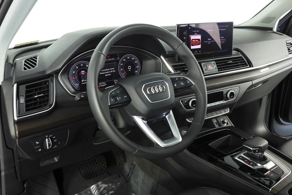 Thumbnail: 2023 Audi Q5 - 28