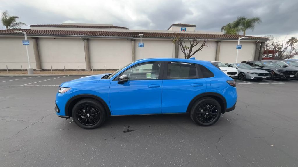 Thumbnail: 2026 Honda HR-V - 5