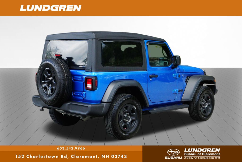 Used 2025 Jeep Wrangler SUV