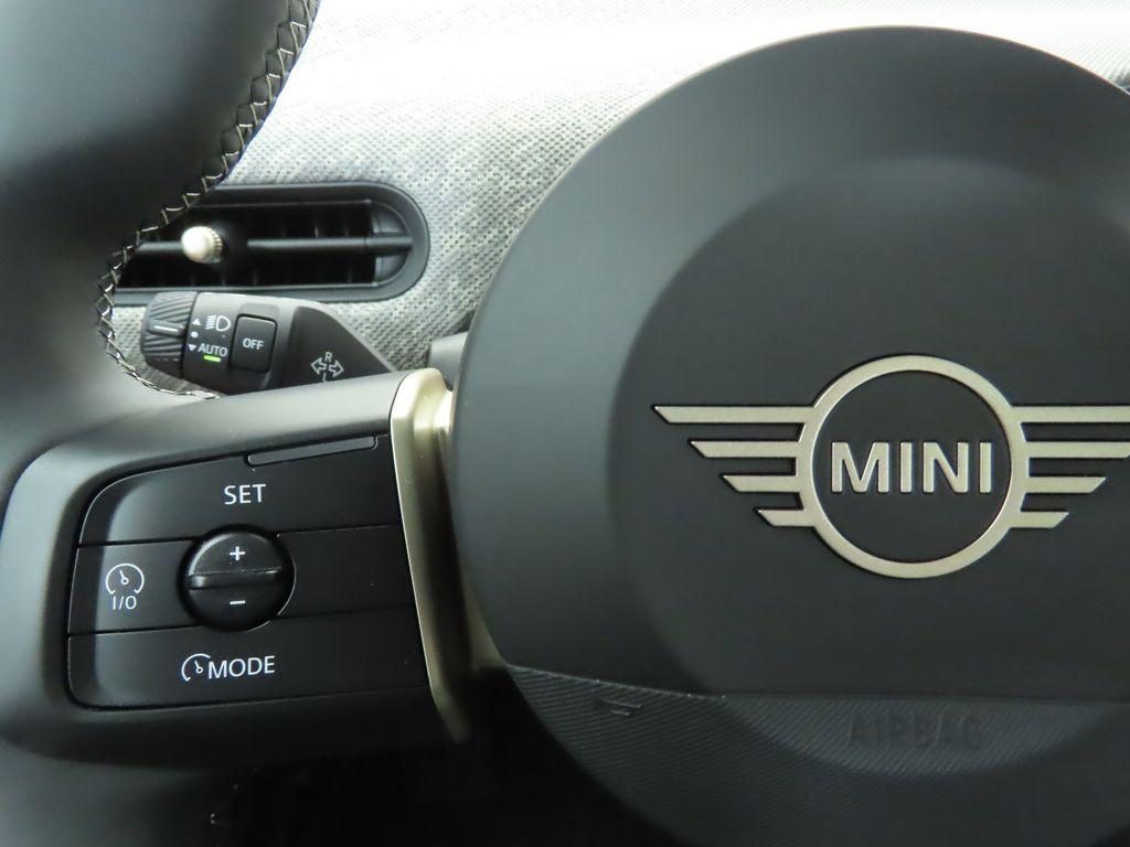 2025 MINI Cooper Hardtop 2 Door 11