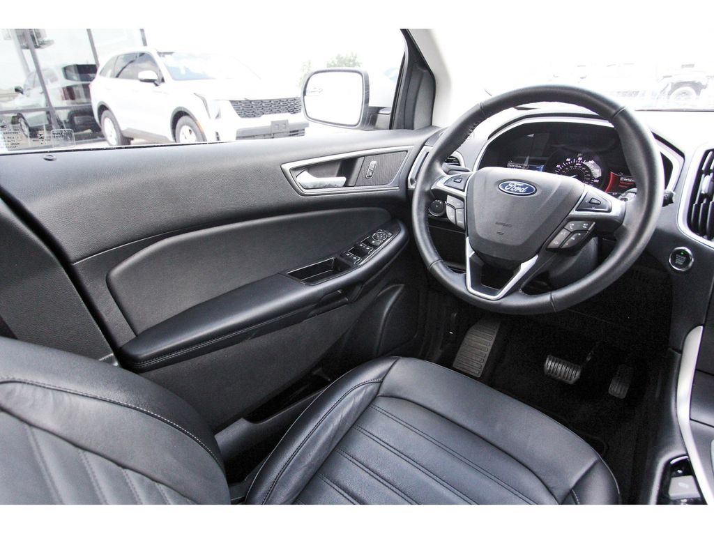 2018 Ford Edge SEL White at Bravo Nissan
