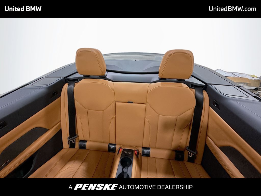 Thumbnail: 2026 BMW 4 Series - 12