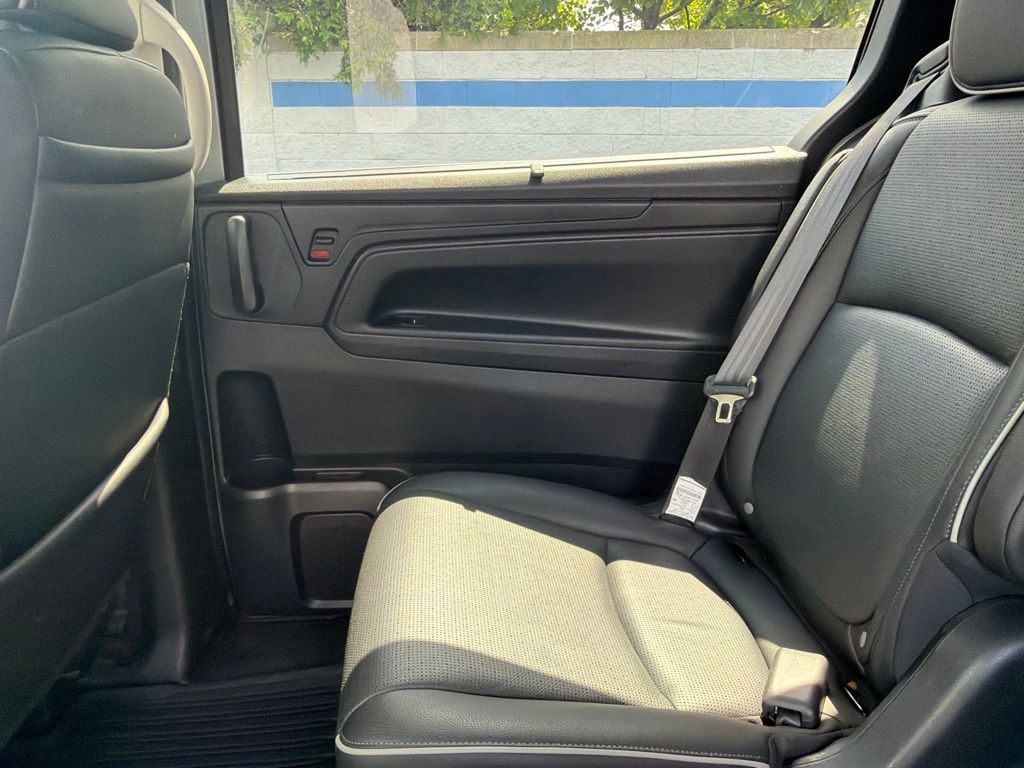 Thumbnail: 2025 Honda Odyssey - 24