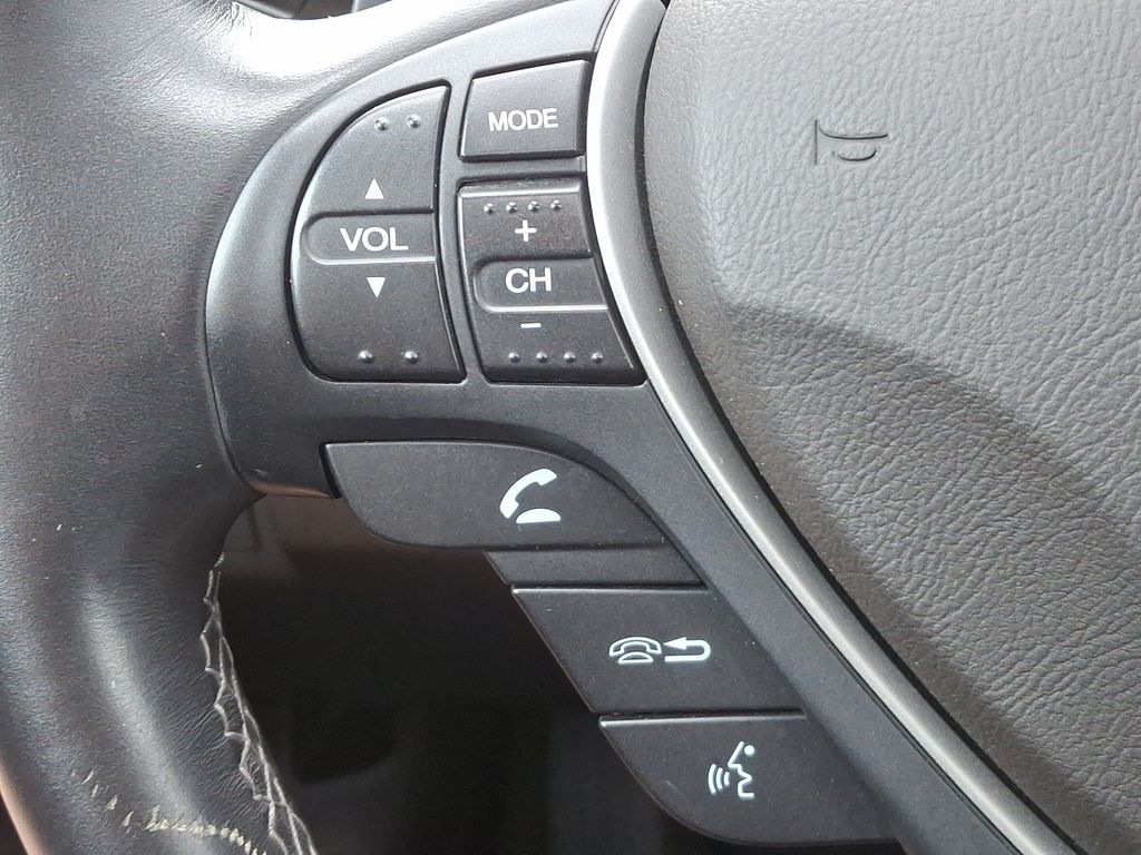 2016 Acura ILX Premium 21
