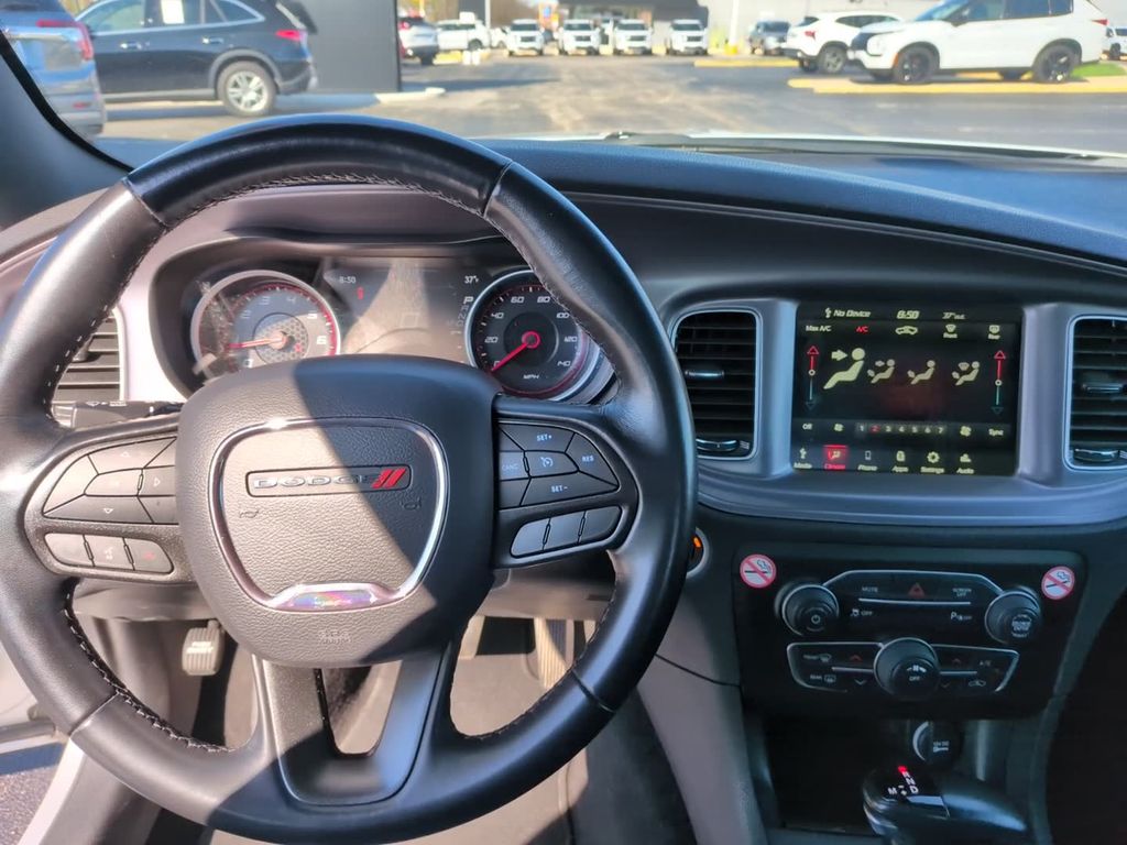 Used 2023 Silver Dodge SXT image 17