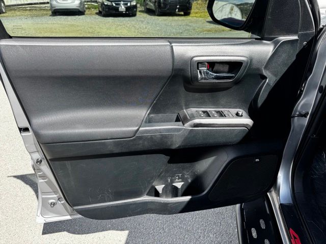 Used 2017 Toyota Tacoma Truck