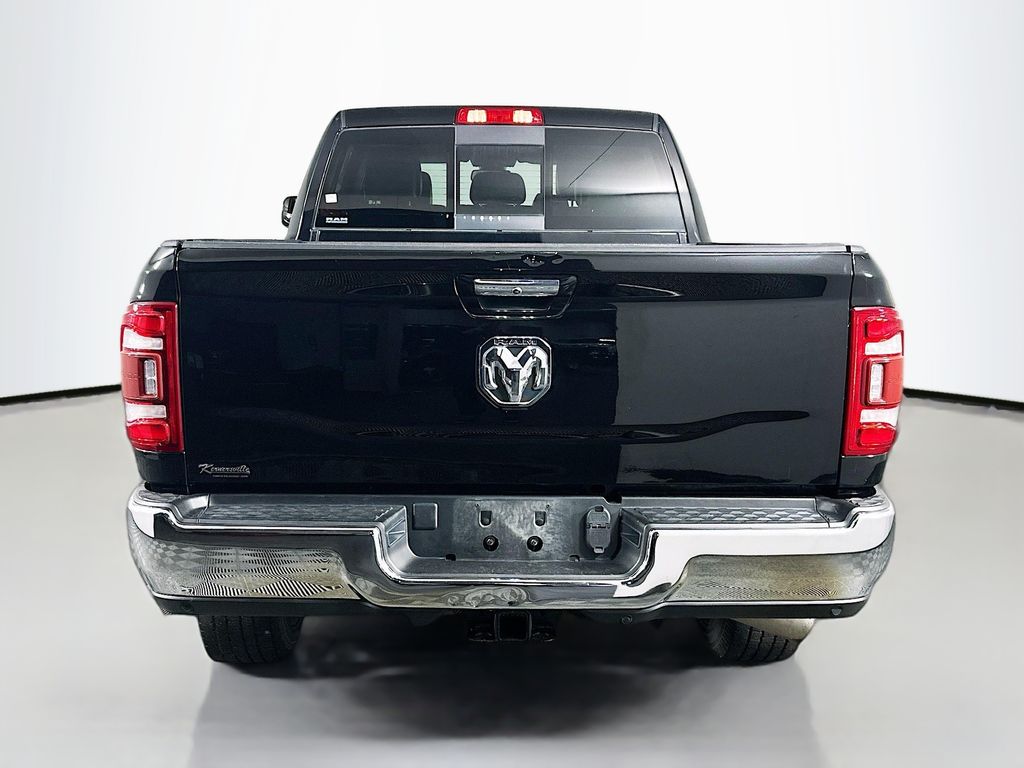 Used 2022 Black Ram Laramie image 6