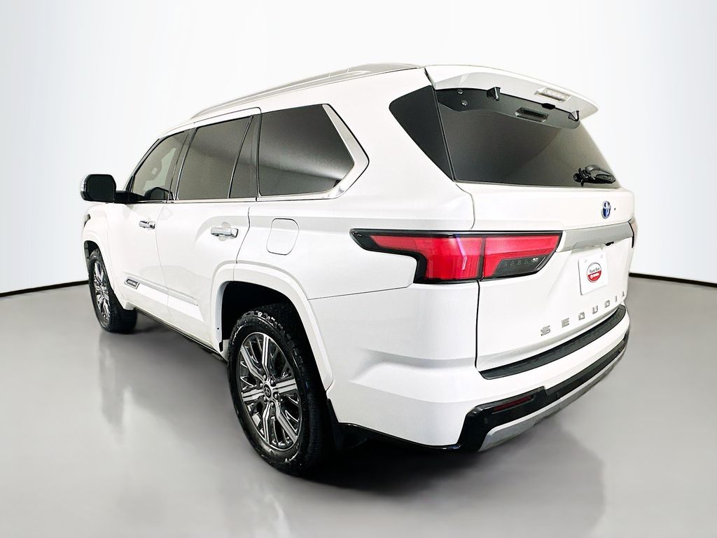 Thumbnail: 2023 Toyota Sequoia - 7
