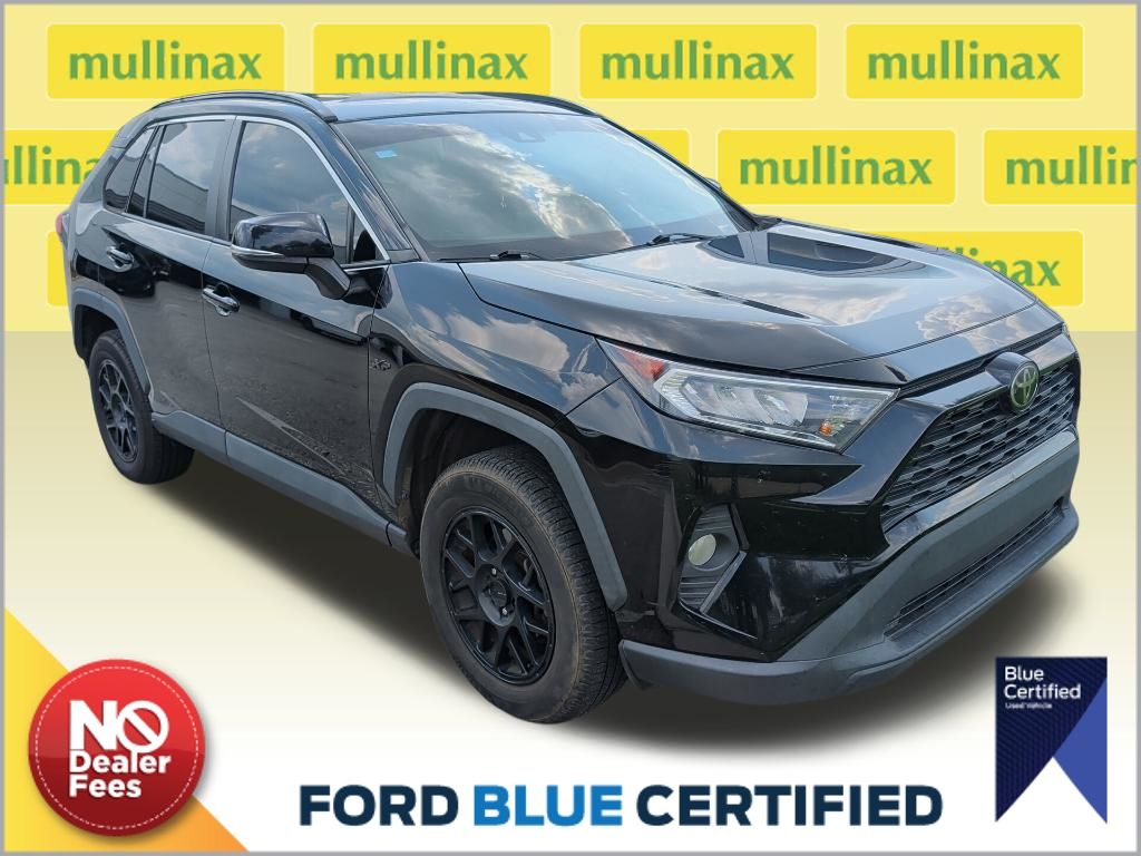 2020 Toyota RAV4 XLE