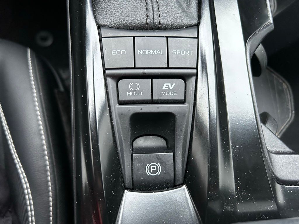 Thumbnail: 2025 Toyota Camry - 28