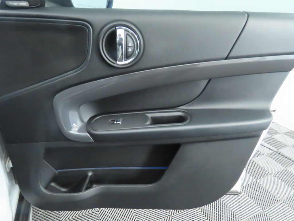 Thumbnail: 2020 MINI Cooper Countryman - 26