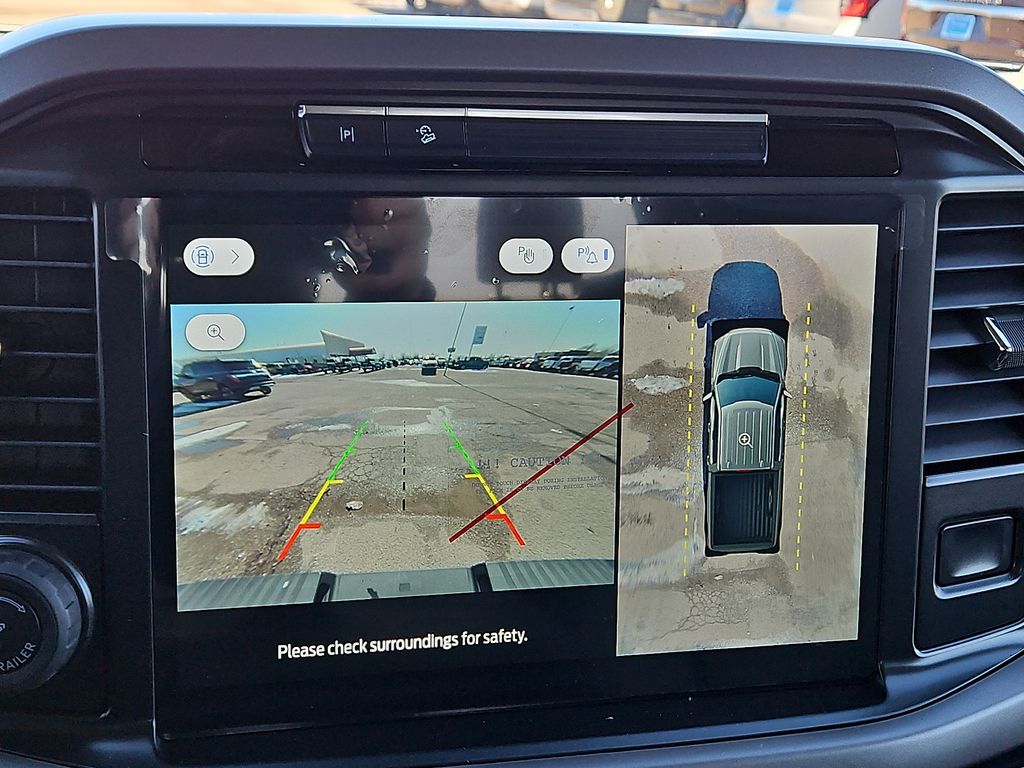 2025 Ford F-150 XLT - Photo 16