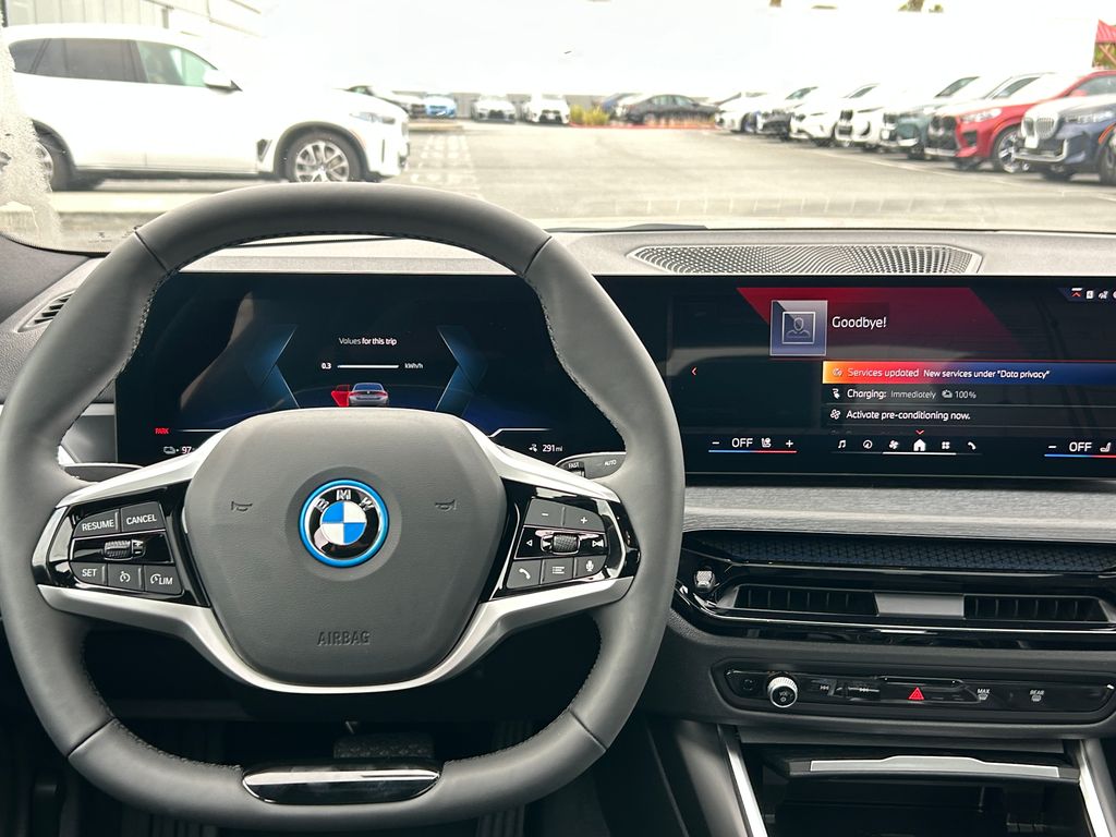 Thumbnail: 2026 BMW i4 - 17