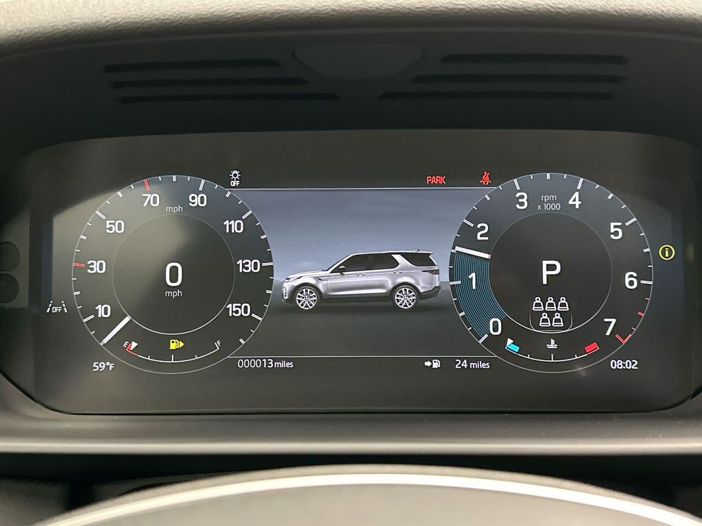 Thumbnail: 2025 Land Rover Discovery - 13