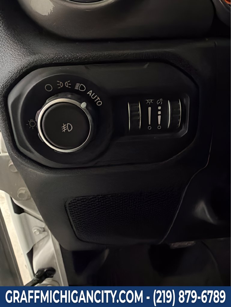 Used 2018 Jeep Wrangler SUV
