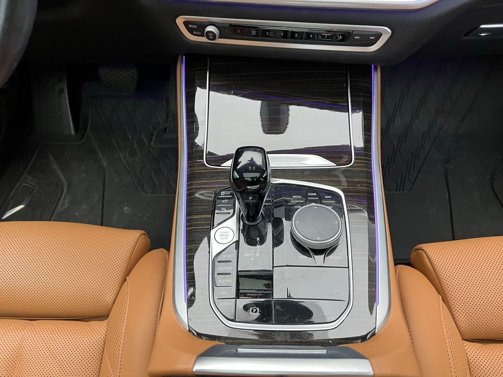 Thumbnail: 2023 BMW X5 - 11