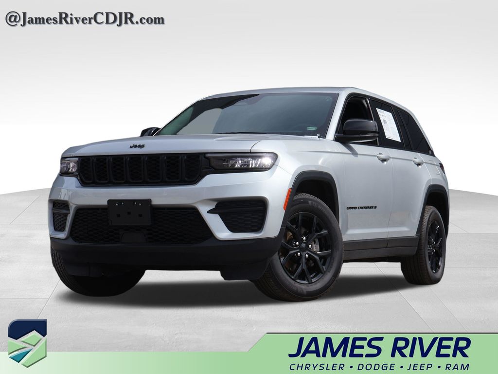 Silver Zynith 2025 Jeep Grand Cherokee Altitude 4WD SUV / Crossover Four-Wheel Drive 8-Speed Automatic