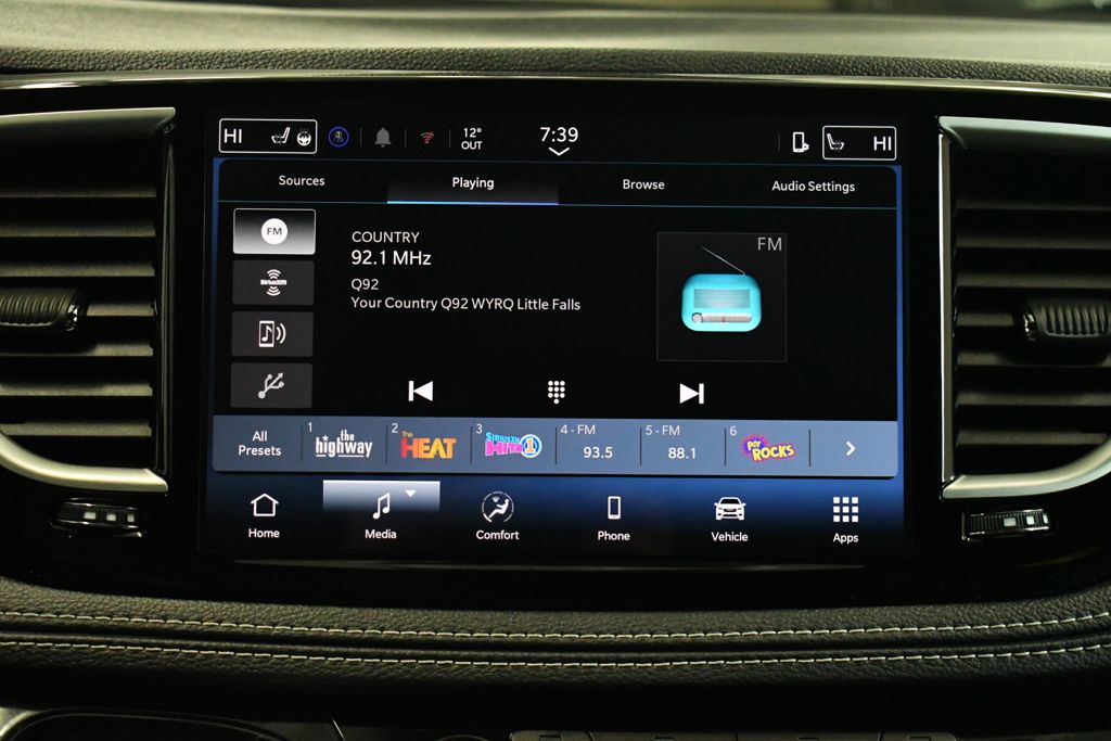 Used 2026 Black Chrysler Select image 36