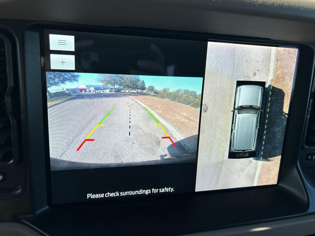 Thumbnail: 2022 Ford Bronco - 22