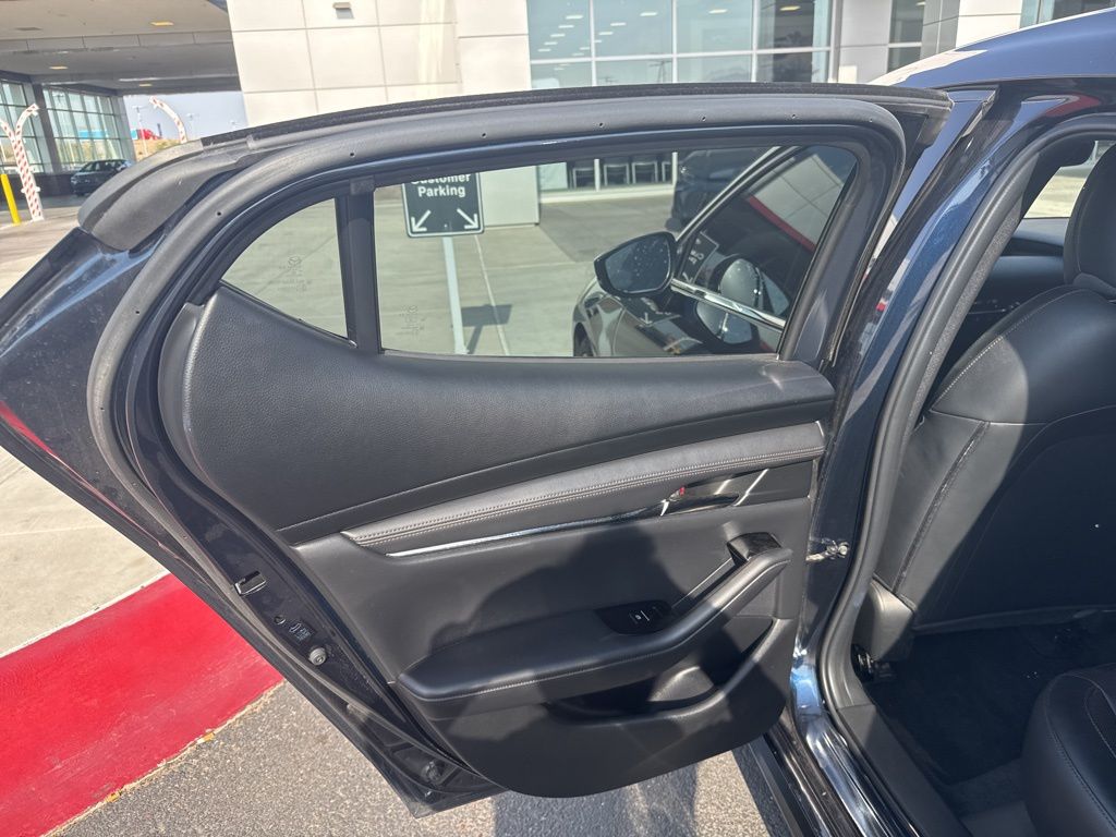 Thumbnail: 2019 Mazda Mazda3 - 11