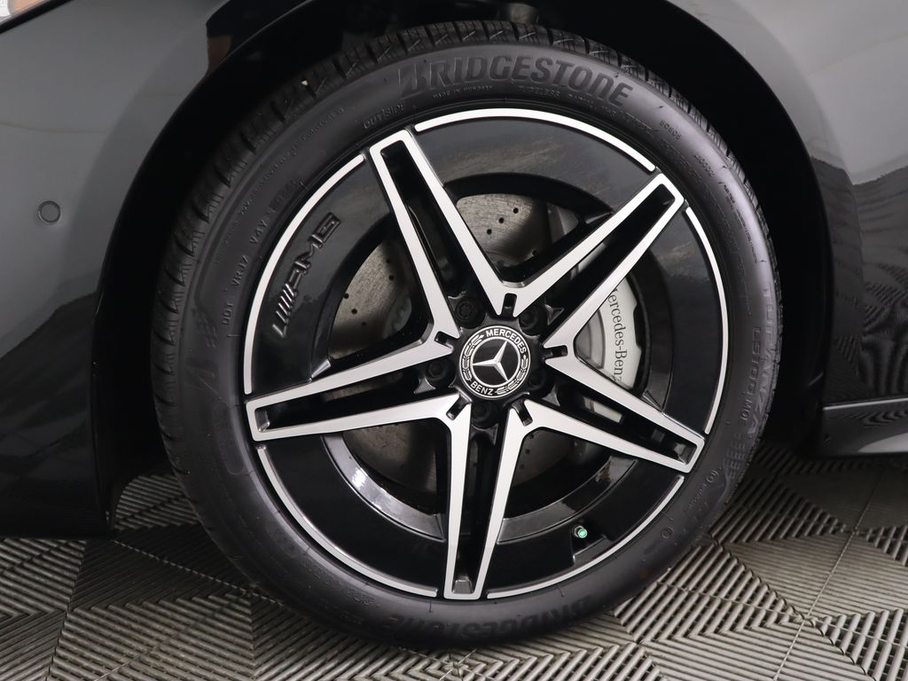 Thumbnail: 2025 Mercedes-Benz C-Class - 31