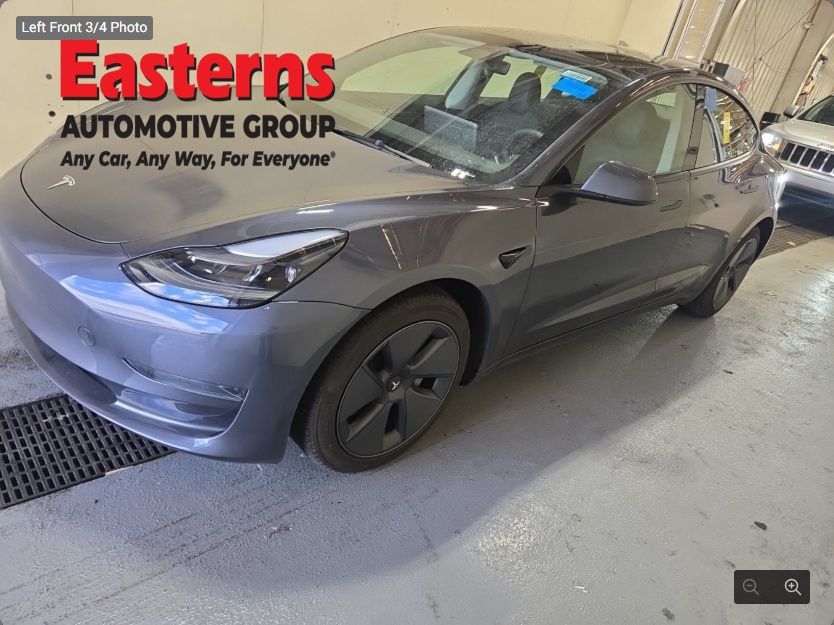 2023 Tesla Model 3 -'s photo