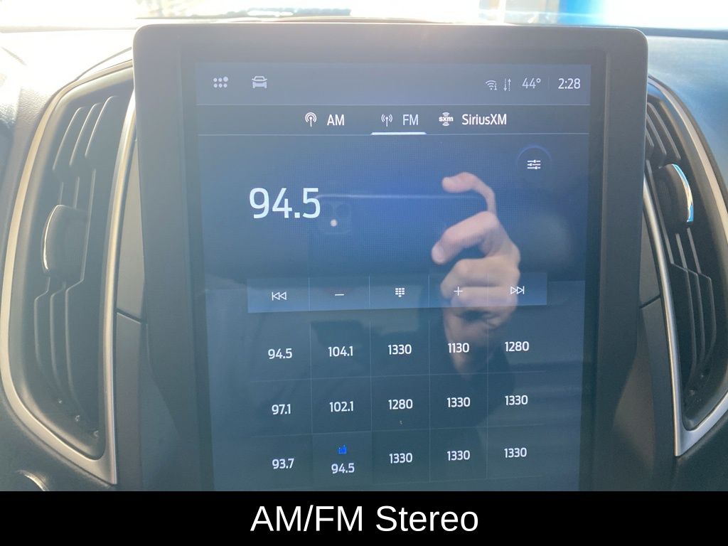 Used 2024 White Ford SEL image 2