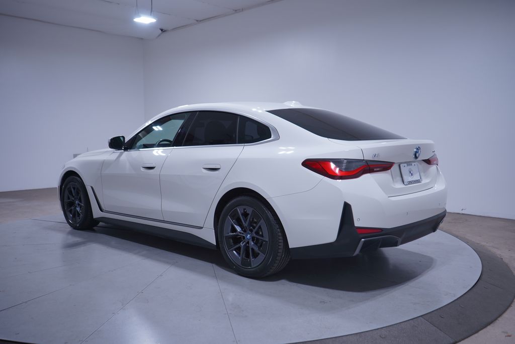 Thumbnail: 2023 BMW i4 - 3