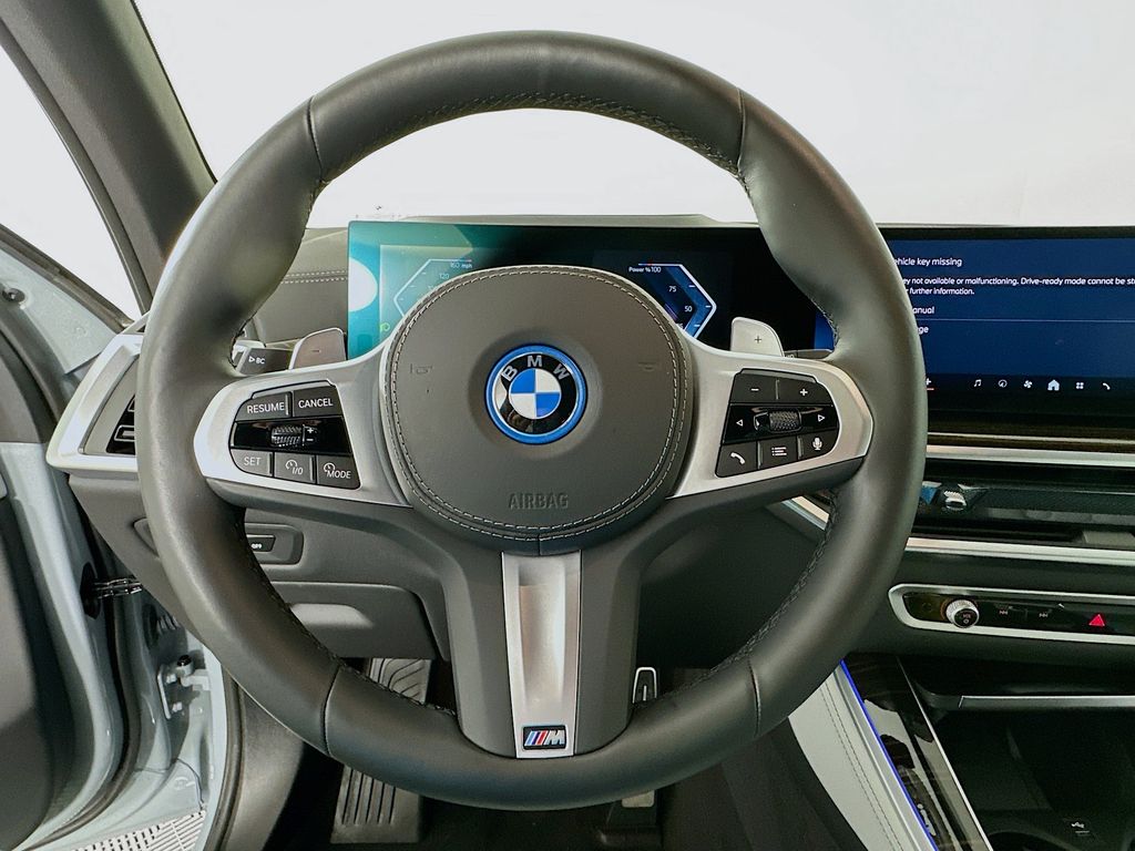 Thumbnail: 2025 BMW X5 - 11