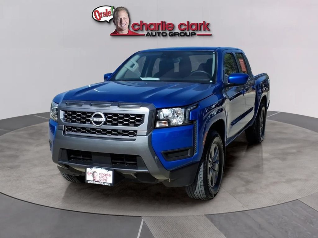  2025 Nissan Frontier SV Crew Cab RWD   