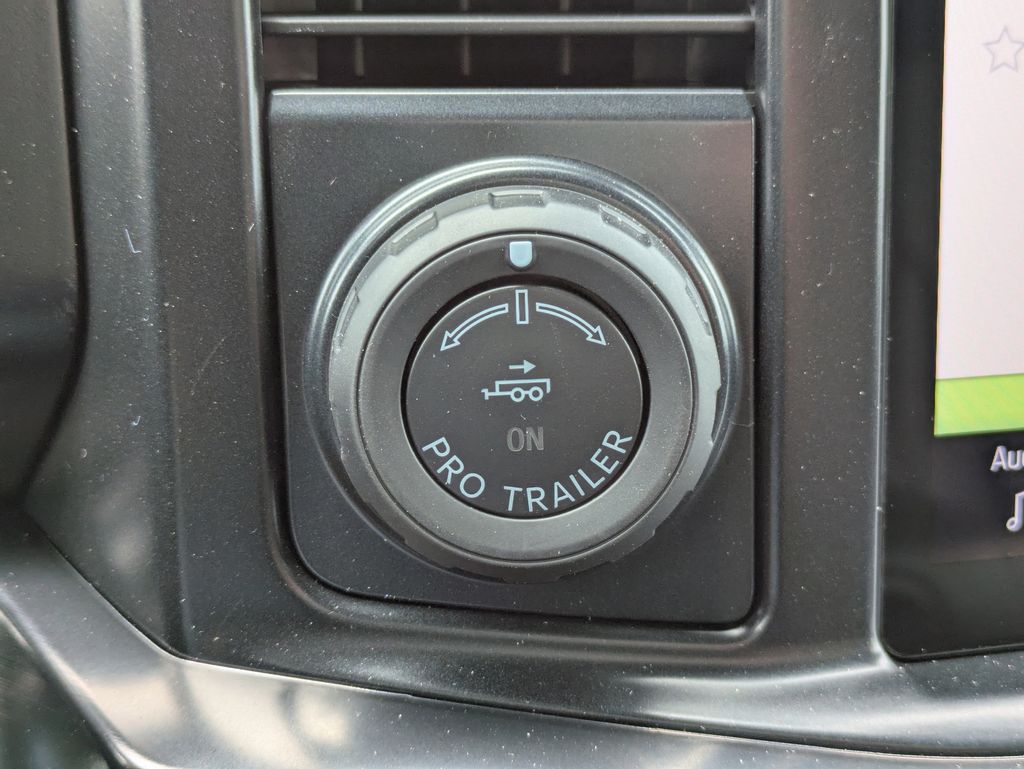 2026 Ford F-350 Super Duty LARIAT