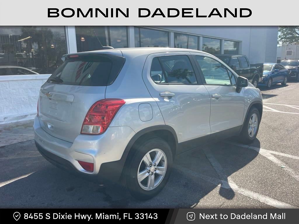 2019 Chevrolet Trax LS photo