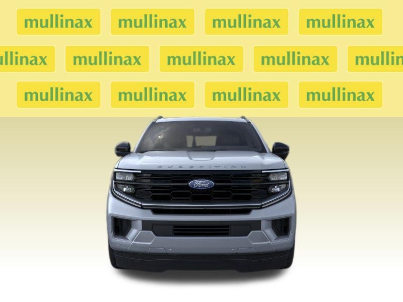 New 2026 Gray Ford Platinum image 10