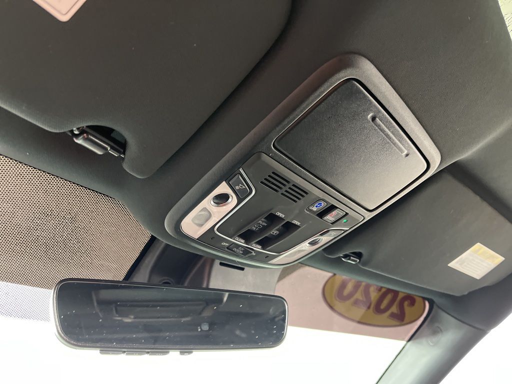 Thumbnail: 2020 Honda Pilot - 29