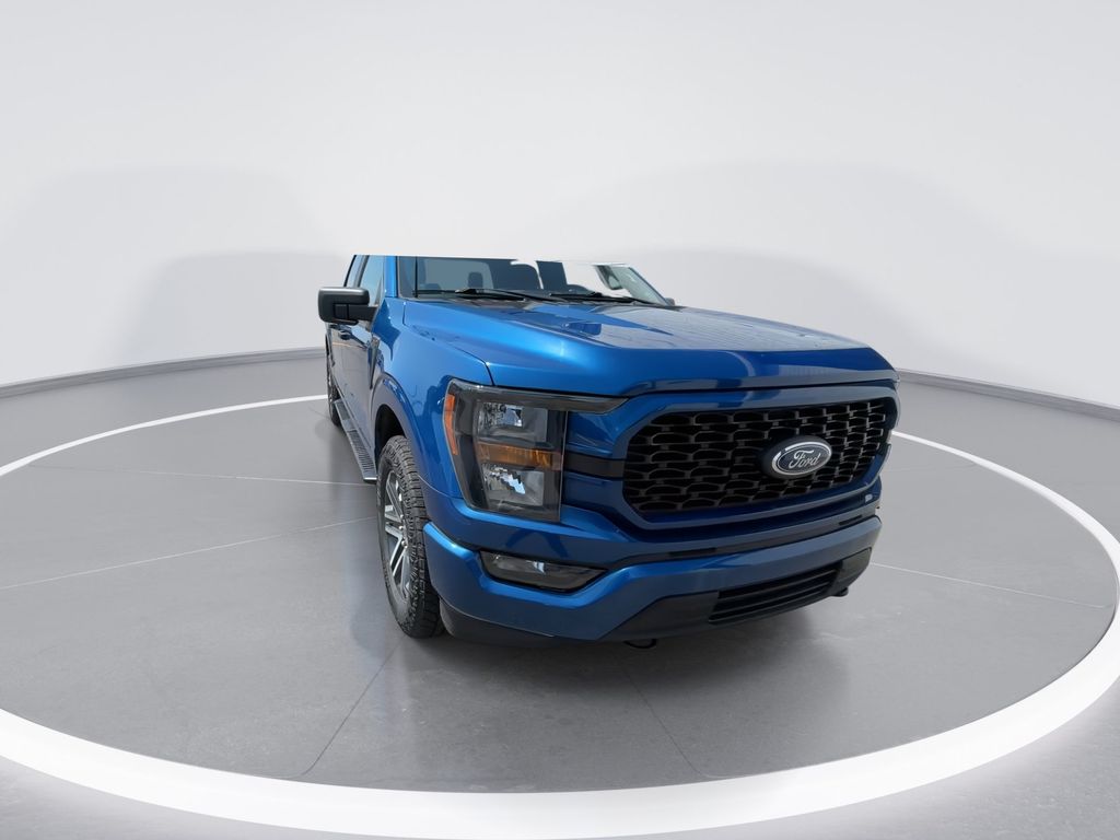 Used 2023 Atlas Blue Metallic Ford XL image 3