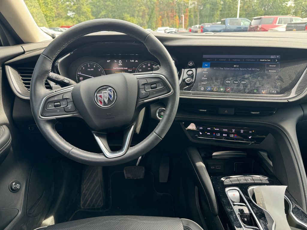 2021 Buick Envision Essence 9