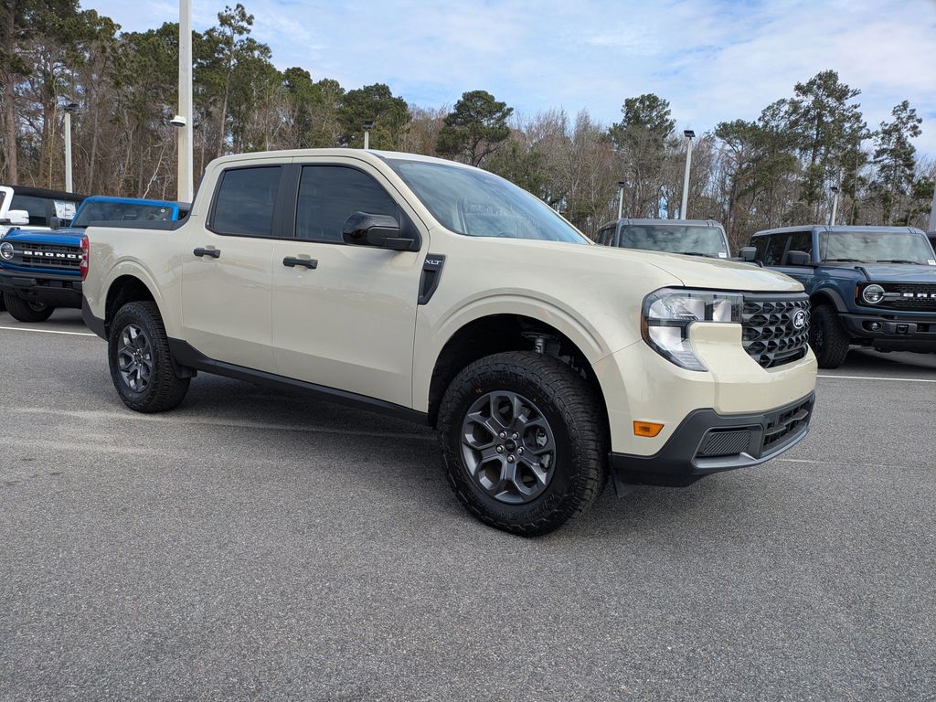 2025 Ford Maverick XLT