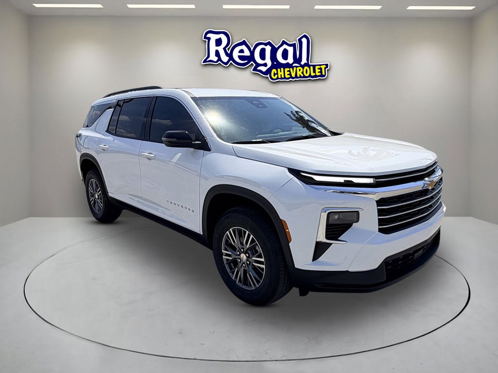 2026 Chevrolet Traverse LT FWD