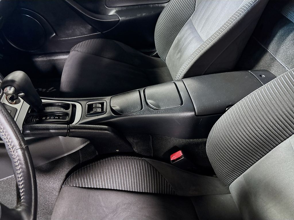 2004 Mazda Miata Base