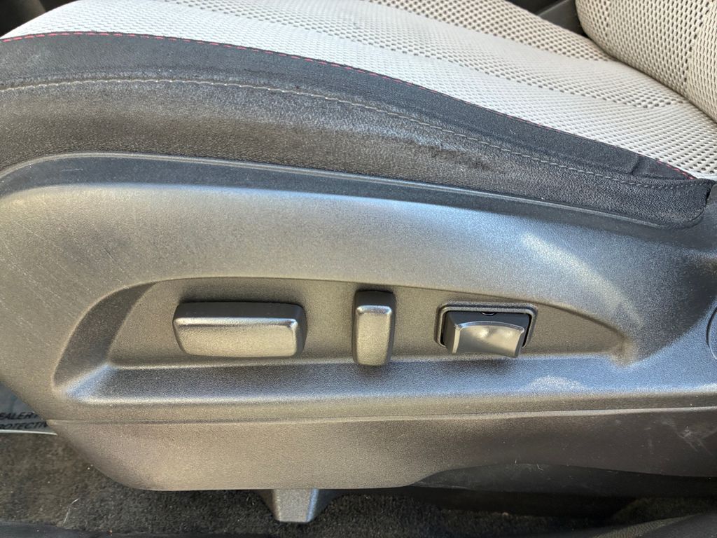 Used Car 2013 Chevrolet Equinox  Lt For Sale Under $10,000 In Austin, Texas