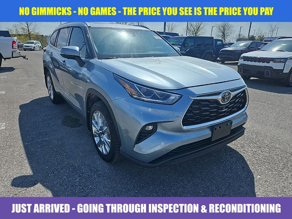 2023 Toyota Highlander Limited FWD