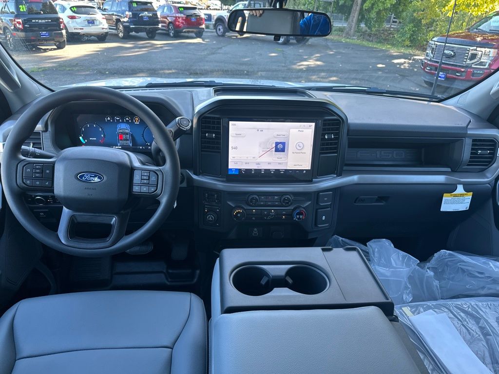 New 2025 Ford F-150 SuperCrew 5.5' Box XL