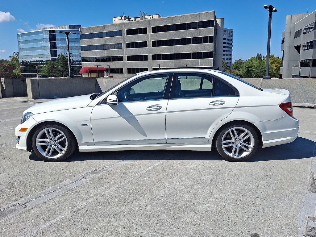 Thumbnail: 2012 Mercedes-Benz C-Class - 2
