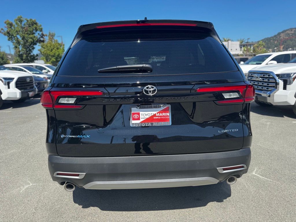 New 2026 Toyota Grand Highlander Hybrid SUV