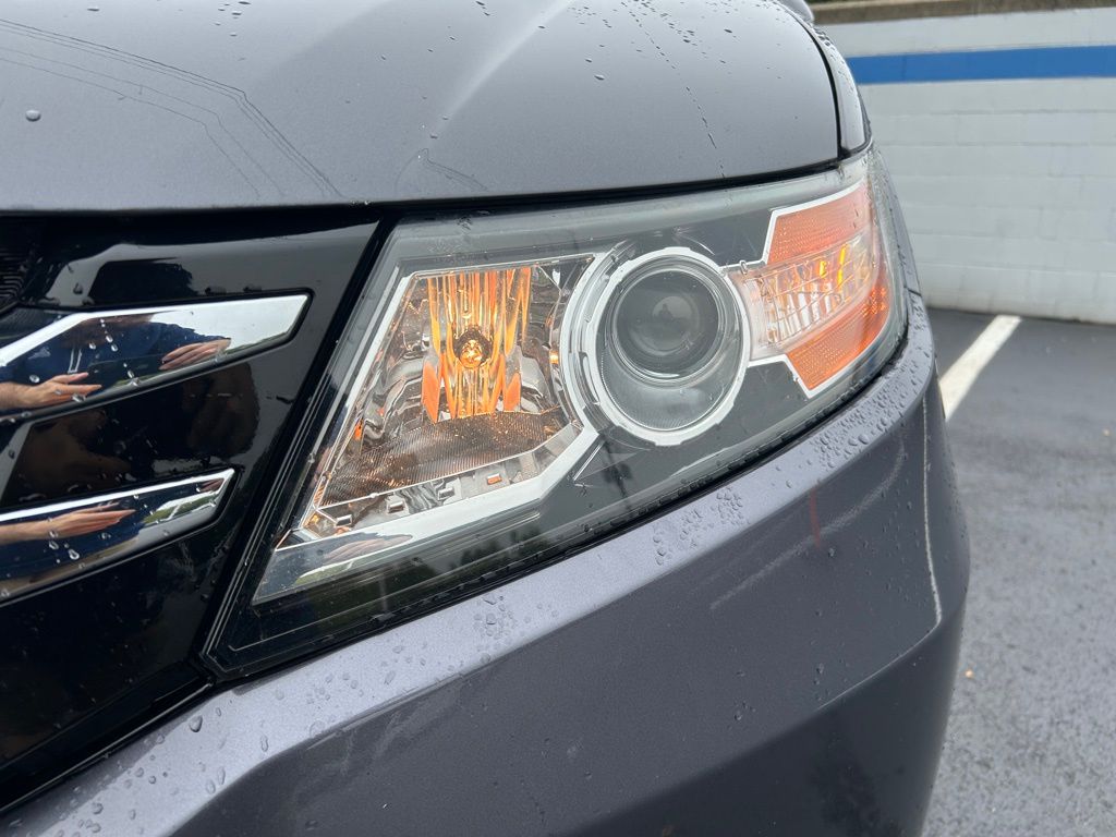 Thumbnail: 2016 Honda Odyssey - 9